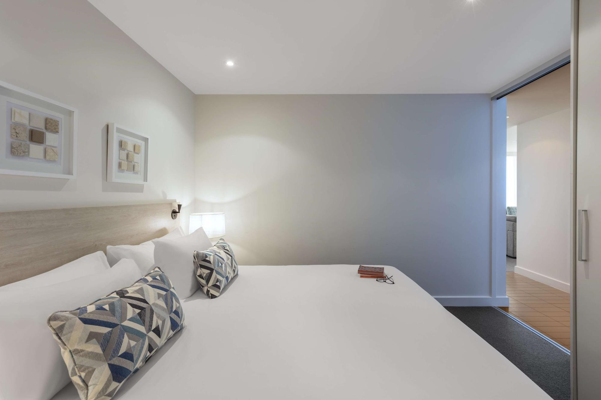 Oaks Glenelg Liberty Suites Аделаїда Екстер'єр фото