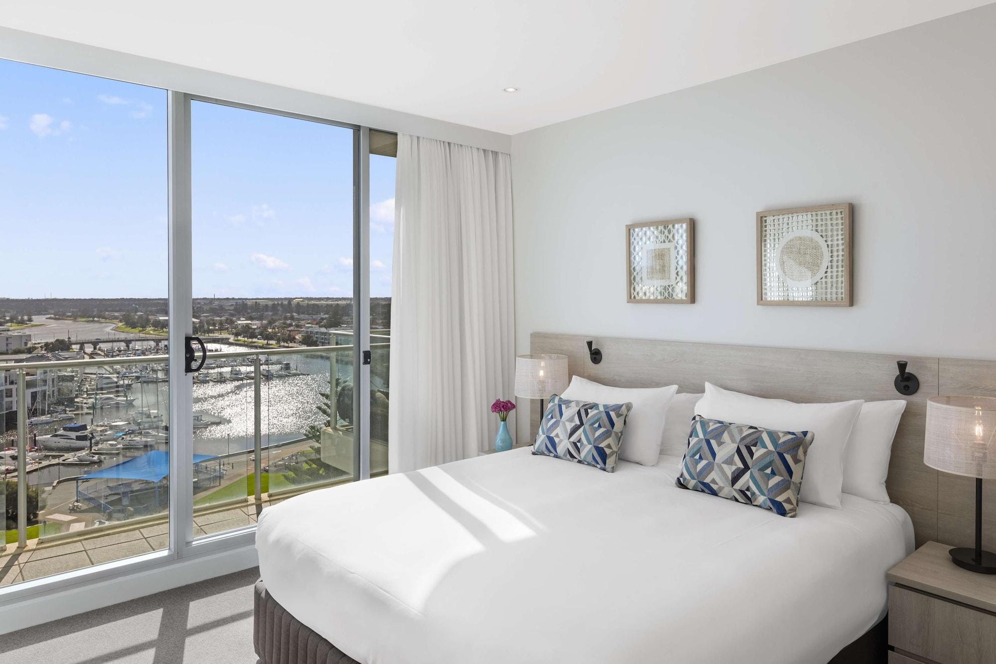 Oaks Glenelg Liberty Suites Аделаїда Екстер'єр фото