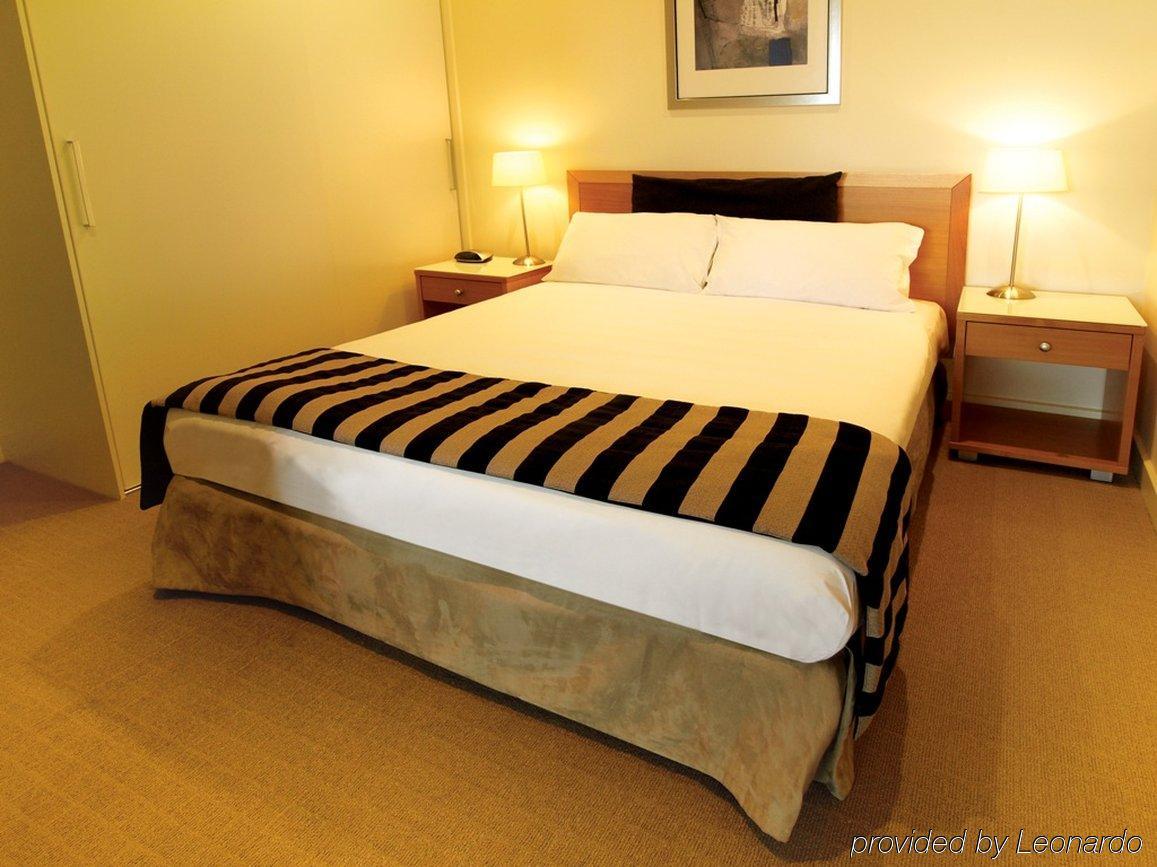 Oaks Glenelg Liberty Suites Аделаїда Екстер'єр фото