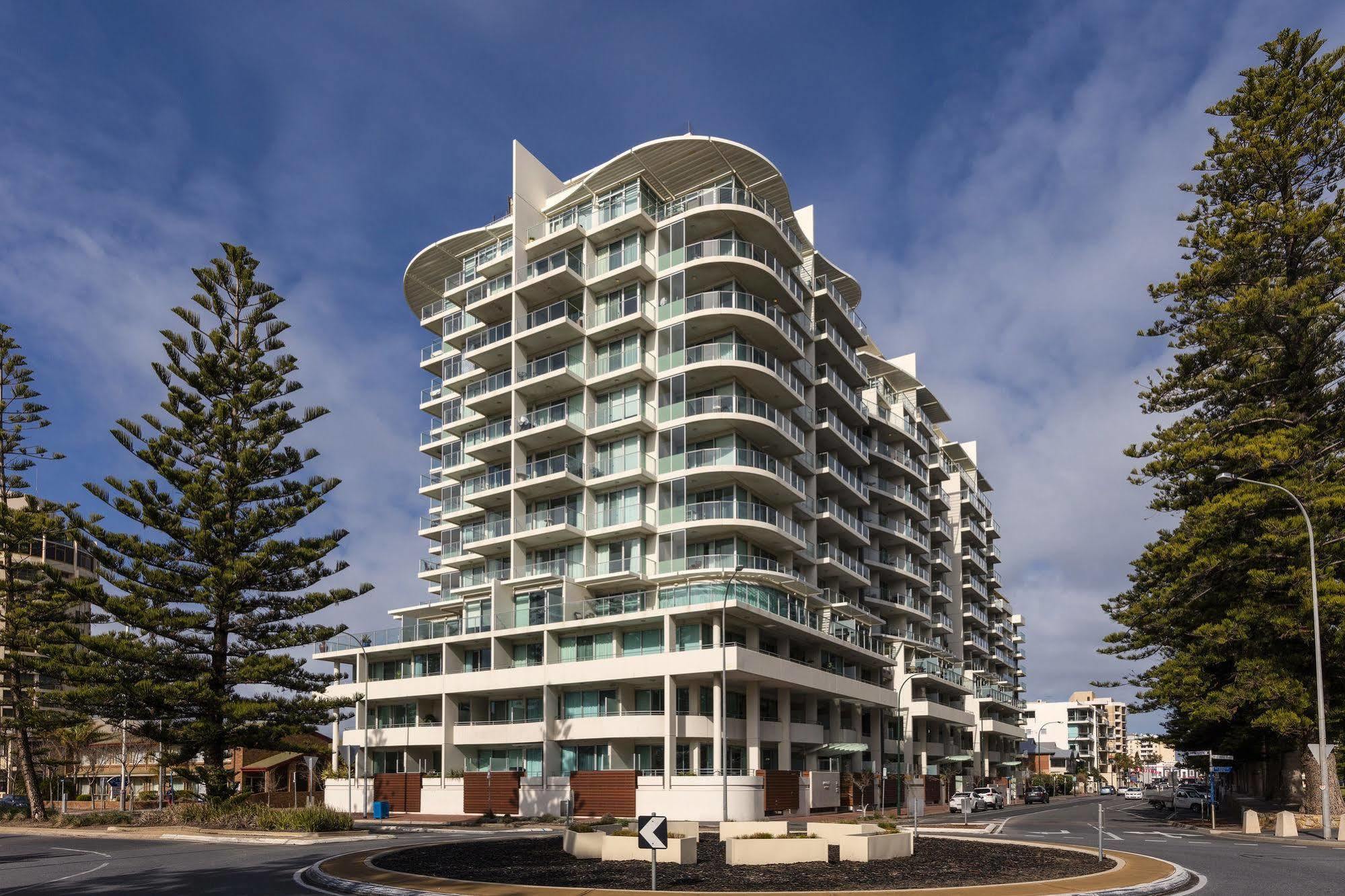 Oaks Glenelg Liberty Suites Аделаїда Екстер'єр фото