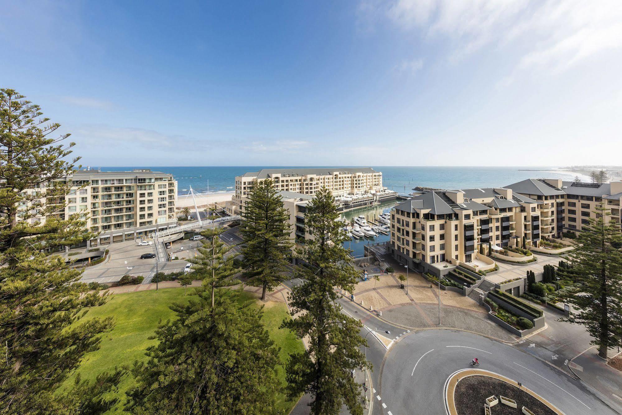 Oaks Glenelg Liberty Suites Аделаїда Екстер'єр фото