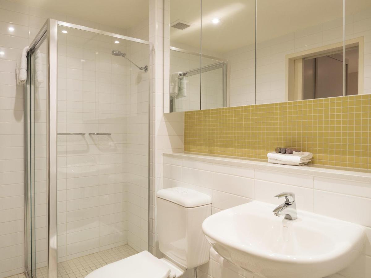 Oaks Glenelg Liberty Suites Аделаїда Номер фото